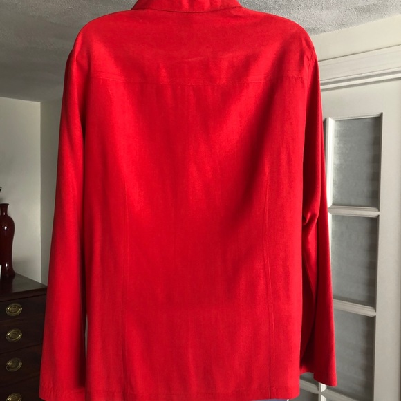 🖐 Anne Carson Silk Button Down Shirt - Picture 2 of 5